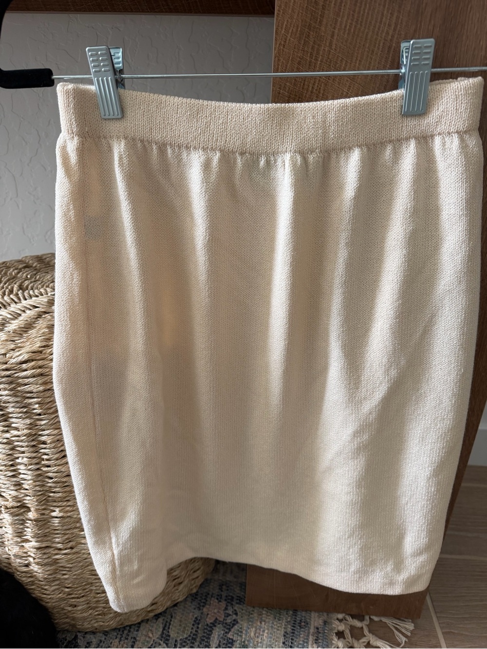 St. John Cream Knit Pencil Skirt